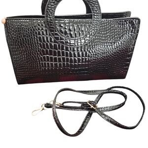 Elegant Black Crocodile-Embossed Handbag